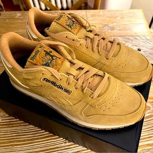 Reebok Classic Leather 1983 Vintage NWT 10US Mens